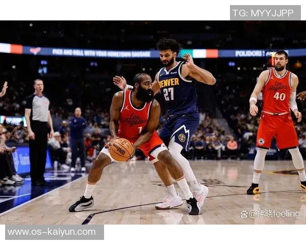 快船与掘金激战三月十七争夺季后赛席位的关键对决 快船与掘金激战三月十七争夺季后赛席位的关键对决